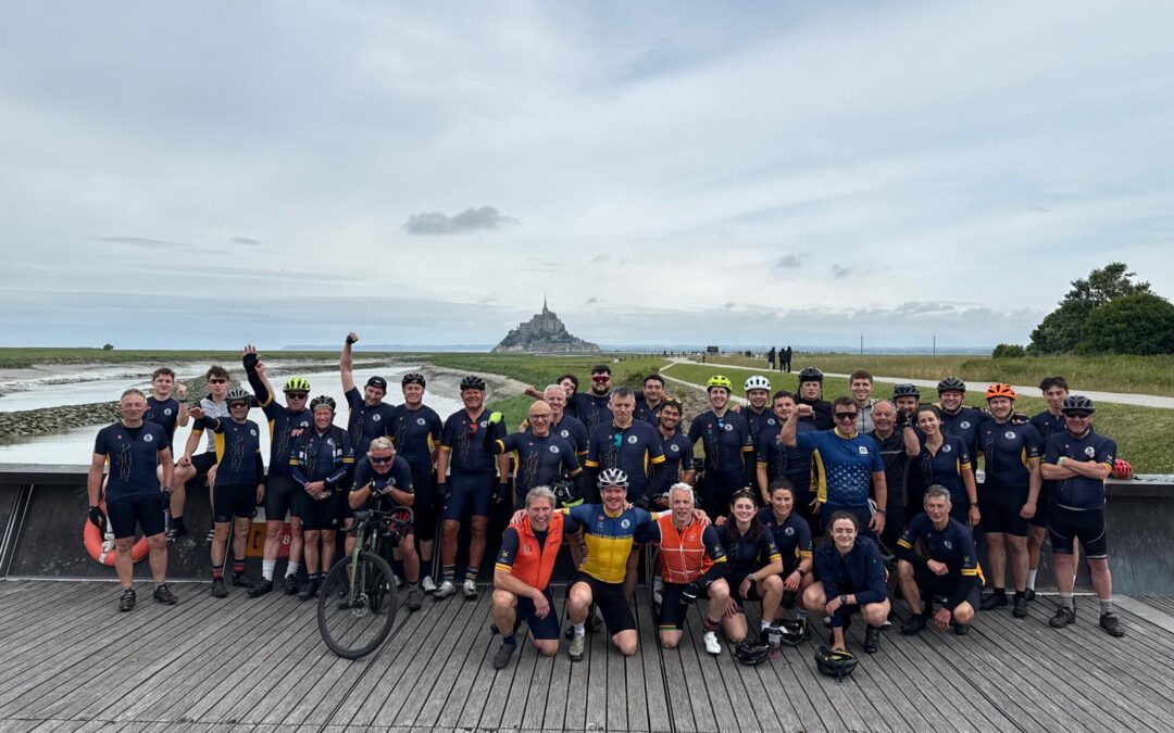 Penguins against Cancer donate £5,000